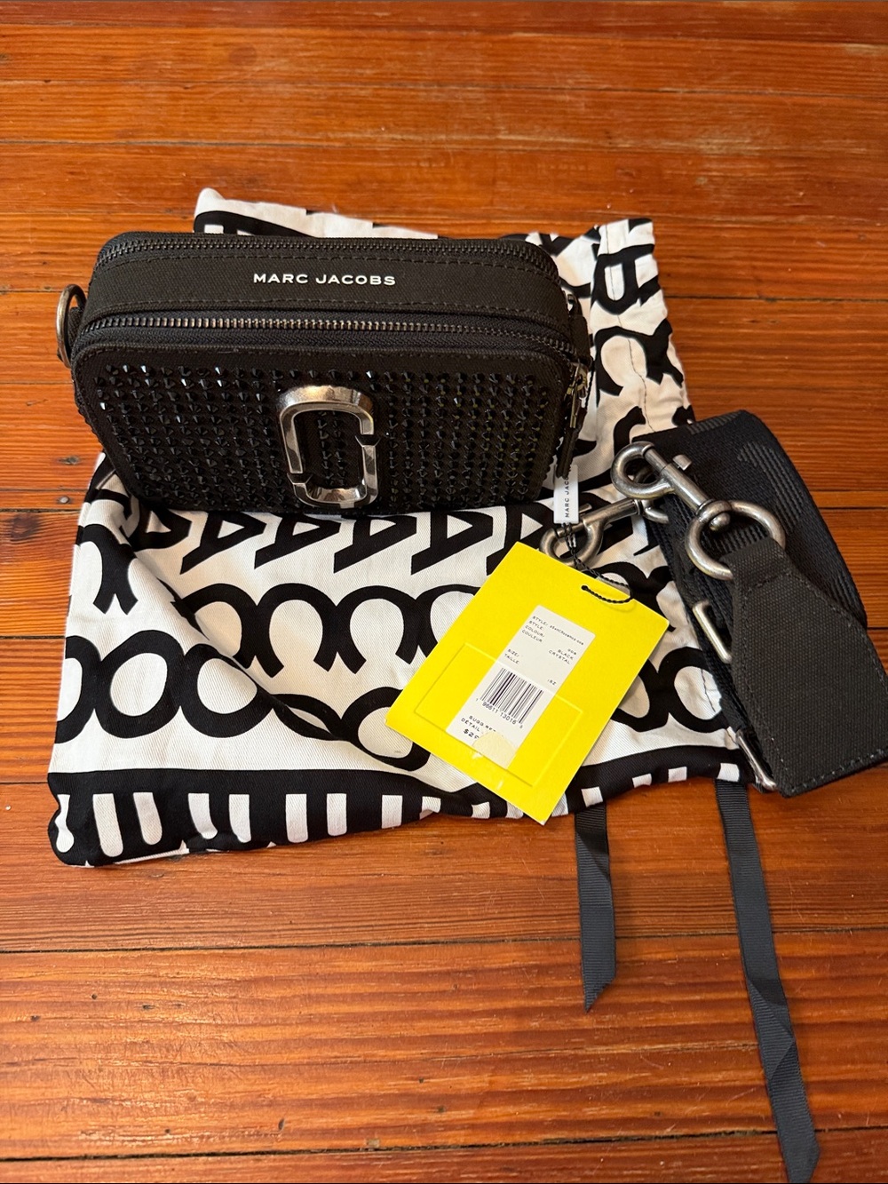 New with tags Marc Jacobs Snapshot Crystallized  Bag Black